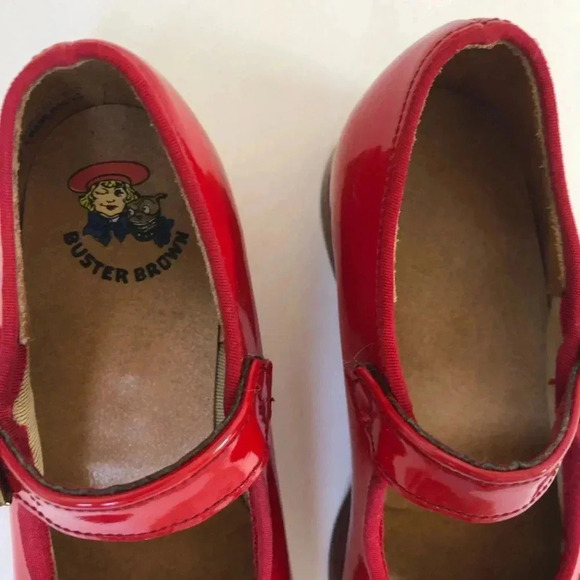 Buster Brown Vintage Red Patent Leather Mary Jane Shoes - Picture 7 of 10